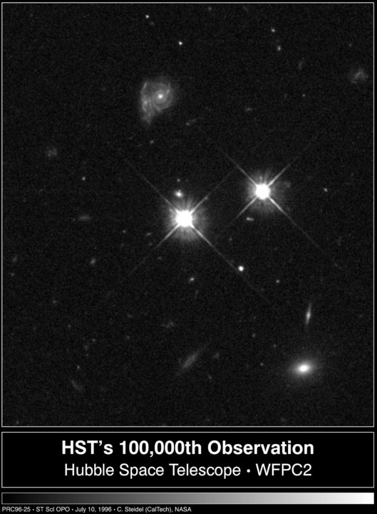 Hubble Space Telescope image of the quasar QSO J1244+1721 next to a foreground star